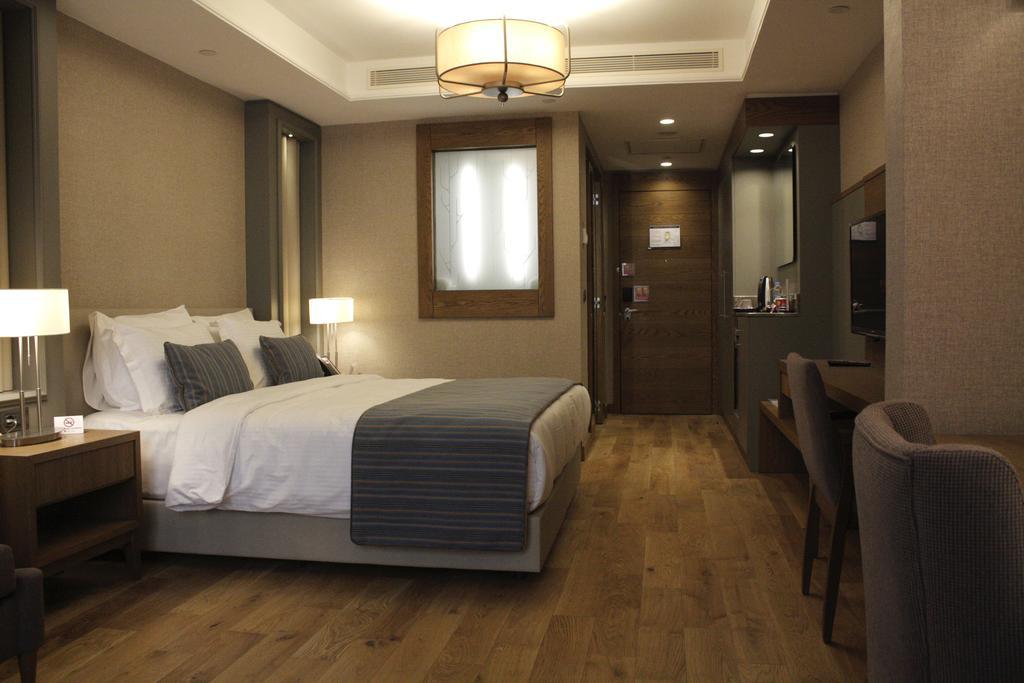 Ramada Hotel & Suites Adana Exterior photo